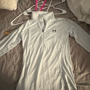 Under Armour Light Gray HeatGear Top
